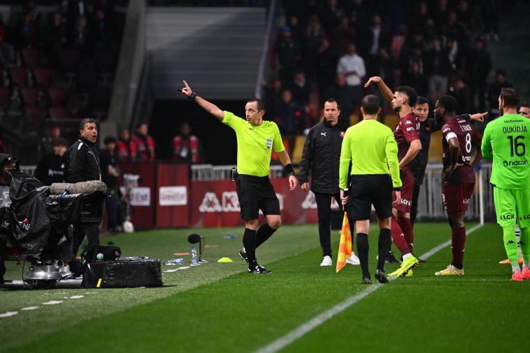 Ruddy Buquet demande l'annulation du carton rouge de Mikautadze