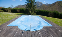 Piscines  c’est l’heure de l’hivernage - iStock-quintanilla