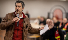 François Ruffin à Caudan, le 8 janvier 2024. ( AFP / FRED TANNEAU )