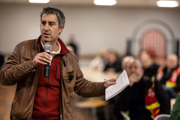 François Ruffin à Caudan, le 8 janvier 2024. ( AFP / FRED TANNEAU )