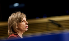 CORONAVIRUS: ALLÈGEMENT PROGRESSIF DES RESTRICTIONS DE VOYAGES EN VUE DANS L'UE CET ÉTÉ