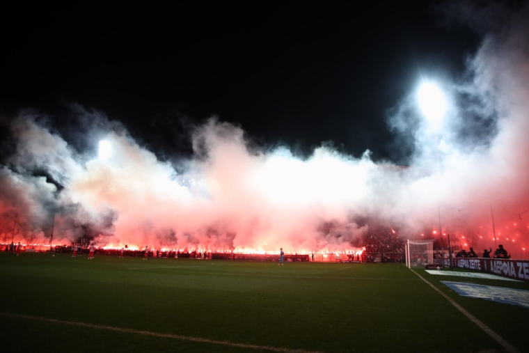 Un dernier magnifique hommage pour les supporters décédés du PAOK