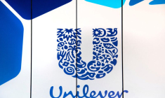 UNILEVER ALERTE SUR L'IMPACT DE L'INFLATION, EXCLUT DE GRANDES OPÉRATIONS