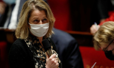 L'UE S'EFFORCE DE TROUVER UN "POINT D'ATTERRISSAGE" DÉCLARE POMPILI