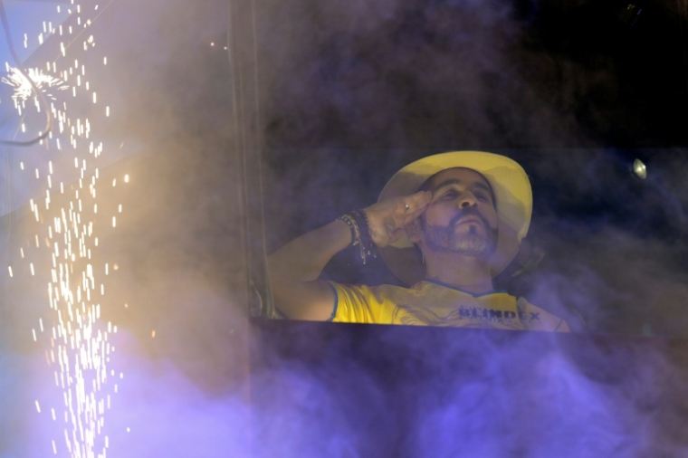 Abelardo de la Espriella en meeting de campagne, le 14 juin 2026 à Buga en Colombie ( AFP / JOAQUIN SARMIENTO )