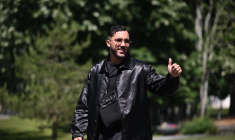 Rayan Cherki reprend Lacrim et Ninho pour son bizutage