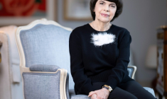 La chanteuse Mireille Mathieu à Paris, le 8 novembre 2023 ( AFP / JOEL SAGET )