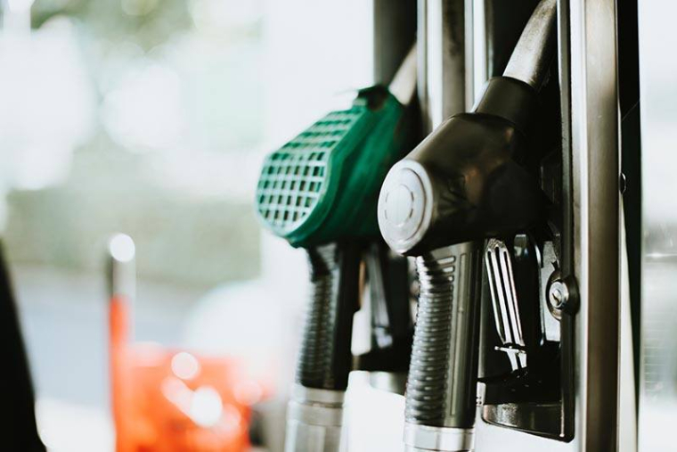 En dix ans, le SP95-E10 est devenu la première essence de France (Crédit photo: Rawpixel - Unsplash)
