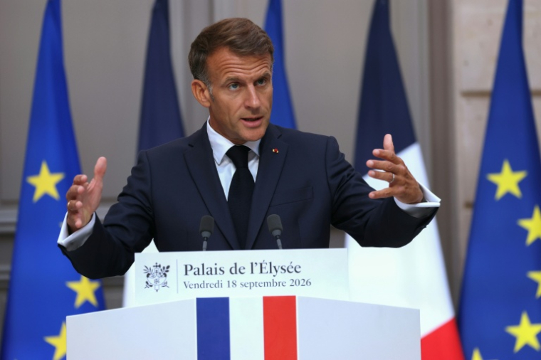 Le président Emmanuel Macron le 18 septembre 2026 à l'Elysée, à Paris ( POOL / Thomas SAMSON )