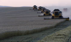 LA RUSSIE SUSPEND SES EXPORTATIONS AUTOMOBILES ET AGRICOLES JUSQU'À FIN 2022