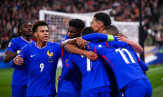 Les finalistes de la Ligue des champions arriveront tardivement chez les Bleus