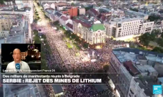 Des milliers de Serbes manifestent contre un projet de mine de lithium