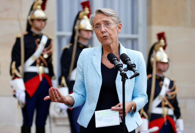 LE GOUVERNEMENT BORNE S'INSCRIT DANS LA CONTINUITÉ, ENTRÉE DE CATHERINE COLONNA ET PAP NDIAYE