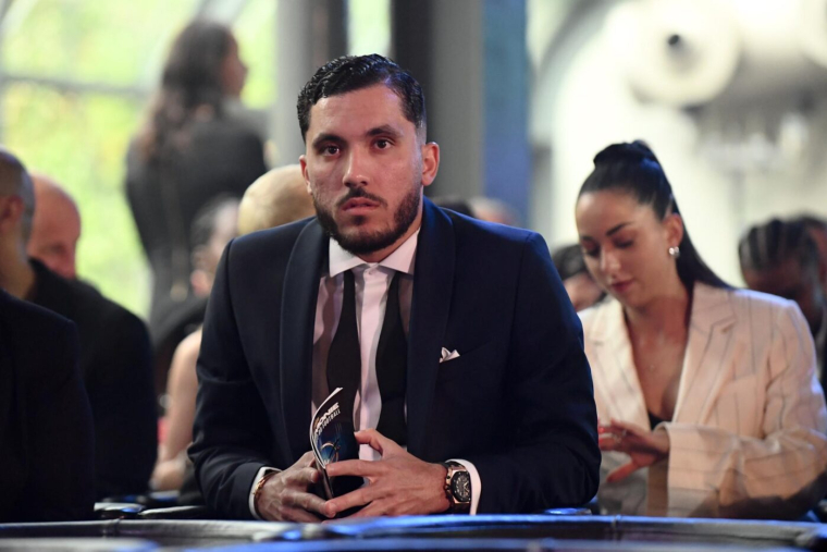 Rayan Cherki drague ouvertement le PSG lors de la cérémonie des Trophées UNFP