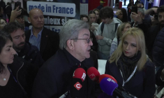 Incidents à la Philharmonie: "Je ne condamne pas", déclare Mélenchon