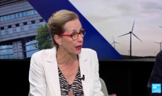 Ursula von der Leyen devant le Parlement européen : une Europe "du combat", pas du "chaos" ?