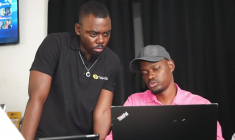 Présidentielle au Cameroun: de jeunes votants entre espoir et résignation