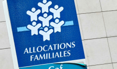 ( AFP / DENIS CHARLET )