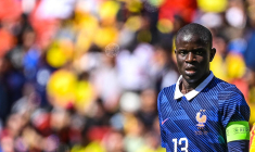 N'Golo Kanté célèbre un nouveau titre