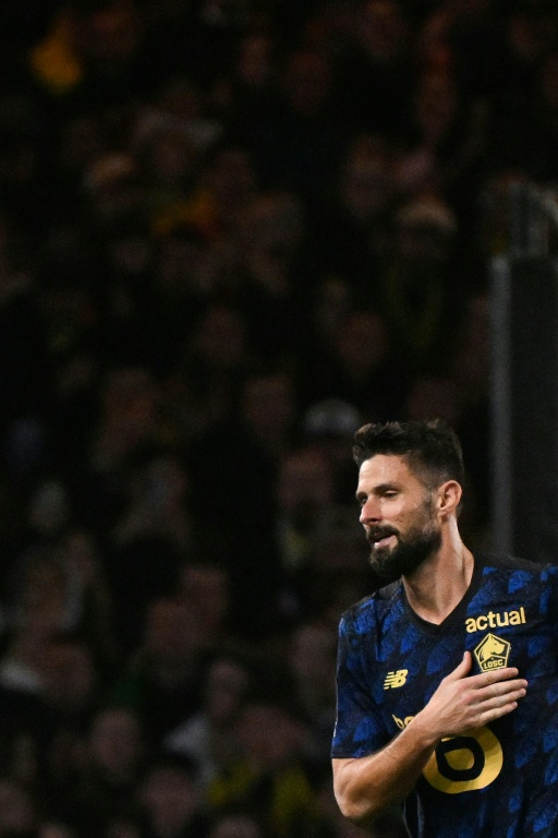Le Lillois Olivier Giroud lors de la victoire nordiste à Nantes (2-0), le 19 octobre 2025 à La Beaujoire ( AFP / Sebastien Salom-Gomis )