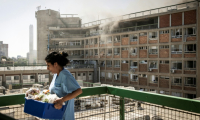 Vue de l'hôpital Soroka de Beersheva, dans le sud d'Israël, endommagé par une frappe iranienne le 19 juin 2025 ( AFP / JOHN WESSELS )