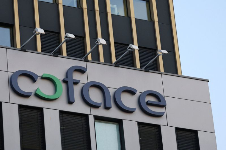Logo de la Coface près de Paris