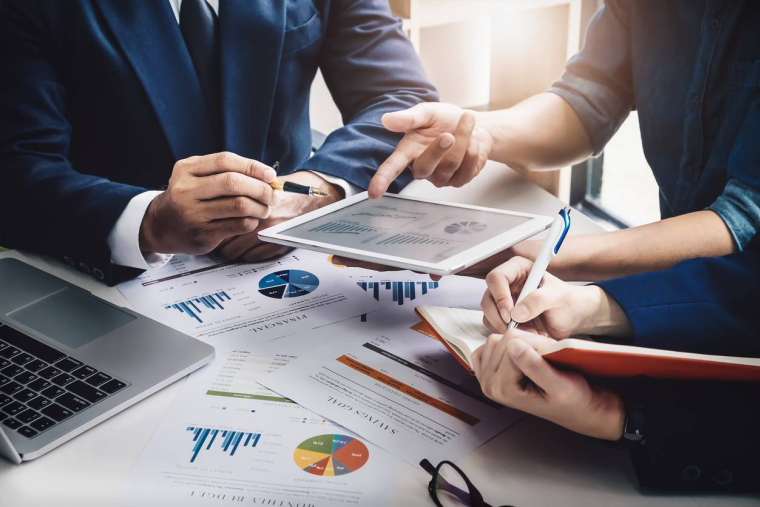 Qu’est-ce que la cotisation sur la valeur ajoutée des entreprises ? - iStock-Jirapong Manustrong