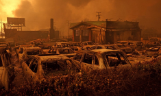 Un incendie à Altadena, aux États-Unis, le 8 janvier 2025. (illustration) ( GETTY IMAGES NORTH AMERICA / JUSTIN SULLIVAN )