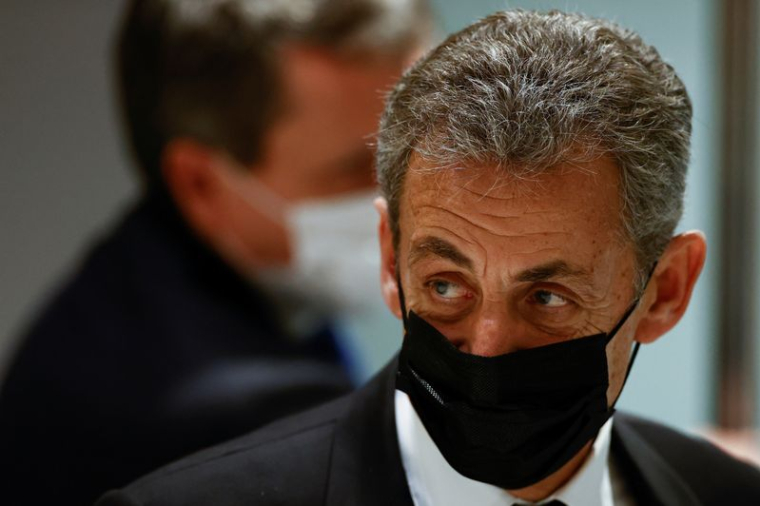 FRANCE 2022: EMMANUEL MACRON RÉFUTE TOUT "ACCORD" AVEC NICOLAS SARKOZY