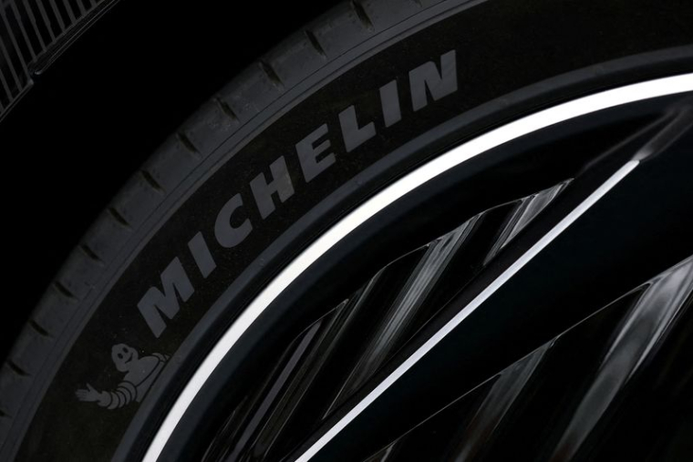 Le logo Michelin à Paris, France