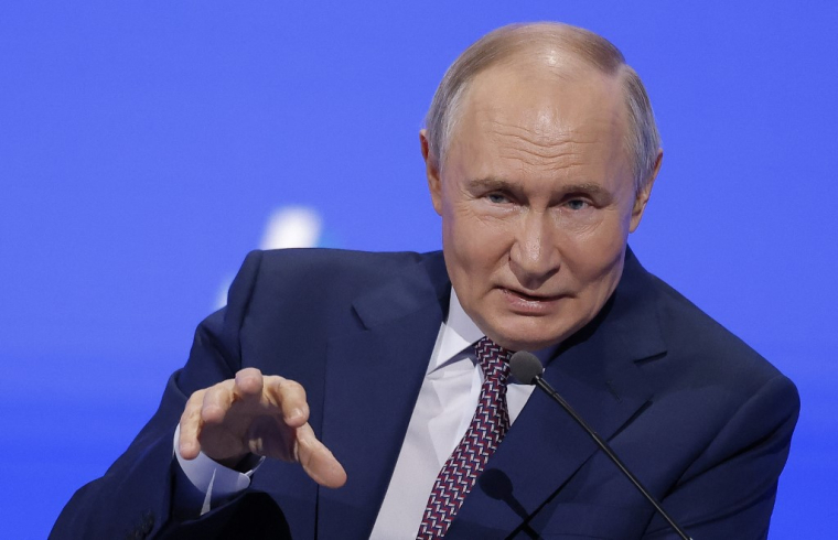 Vladimir Poutine à Moscou, en Russie, le 18 mars 2025. ( POOL / MAXIM SHEMETOV )