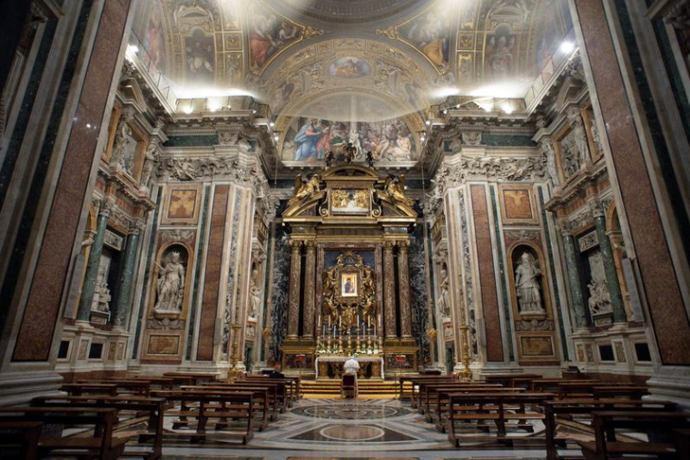 LE PAPE CÉLÈBRERA LA MESSE DU RÉVEILLON DE NOËL PLUS TÔT POUR RESPECTER LE COUVRE-FEU ITALIEN