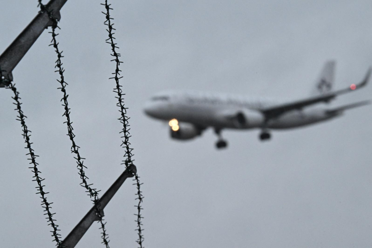 Dans 20 ans, le nombre de passagers dans les transports aériens va doubler, selon l'Association internationale du transport aérien (Iata).  ( AFP / KIRILL KUDRYAVTSEV )