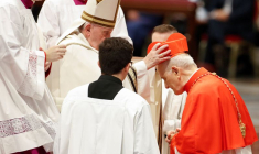 LE PAPE NOMME 20 NOUVEAUX CARDINAUX POUR PRÉPARER L'AVENIR DE L'ÉGLISE