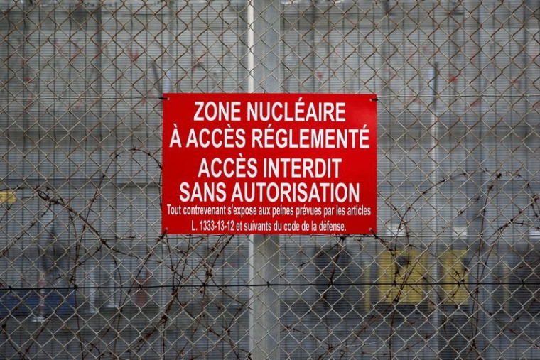 GREENPEACE DIT AVOIR REÇU DES DOCUMENTS SUR LA SÉCURITÉ DE FLAMANVILLE