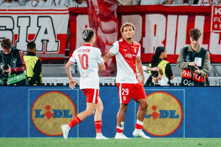 Monaco surclasse Fribourg