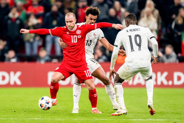Le Danemark domine logiquement le Portugal