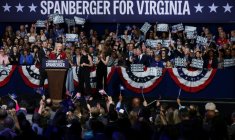La gouverneure de Virginie Abigail Spanberger à Richmond, Virginie, le 4 novembre 2025 ( GETTY IMAGES NORTH AMERICA / ALEX WONG )