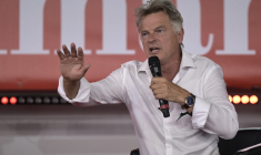 Fabien Roussel à Brétigny-sur-Orge le 17 septembre 2023. ( AFP / JULIEN DE ROSA )