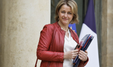 Barbara Pompili à Paris, le 6 avril 2022. ( AFP / LUDOVIC MARIN )