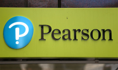 PEARSON VEND UNE DIVISION MANUELS SCOLAIRES AMÉRICAINE POUR 250 MILLIONS DE DOLLARS