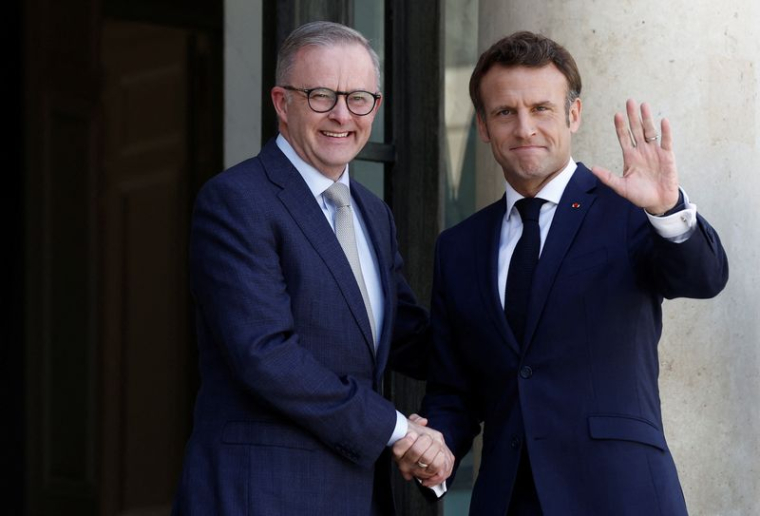 LA FRANCE ET L'AUSTRALIE RÉINITIALISENT LEURS RELATIONS BILATÉRALES