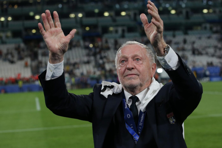 Jean-Michel Aulas se noie dans un débat sur les groupes violents dans les tribunes lyonnaises