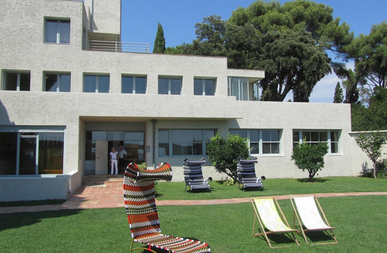 La Villa Noailles, un lieu hautement artistique à découvrir à Hyères crédit photo : Daniel Wilk