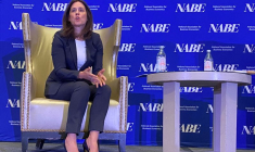 La présidente de l'antenne de Dallas de la Réserve fédérale, lors d'une conférence à Dallas