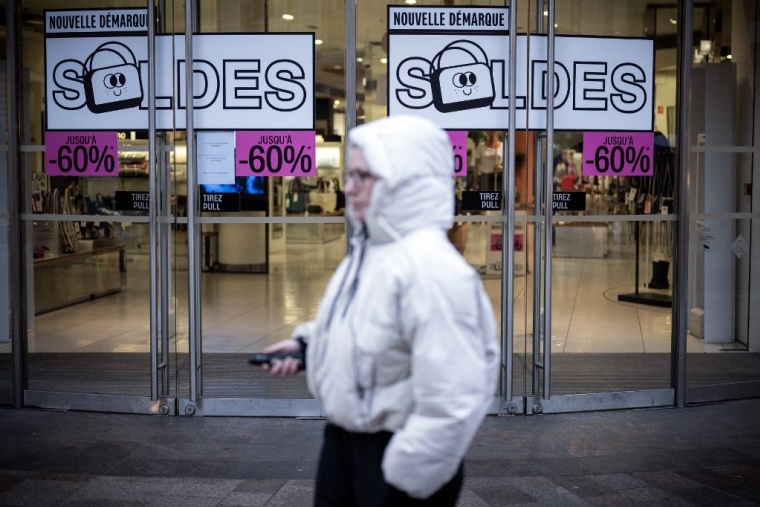 ( AFP / LIONEL BONAVENTURE )