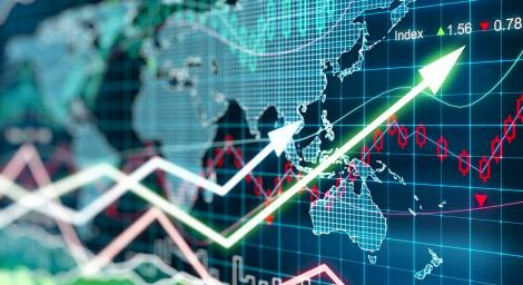 Faites de bonnes affaires grâce à la forte baisse es cours. (© Flickr.com-unschool-india)