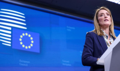 Roberta Metsola lors d'un sommet des dirigeants de l'Union européenne à Bruxelles