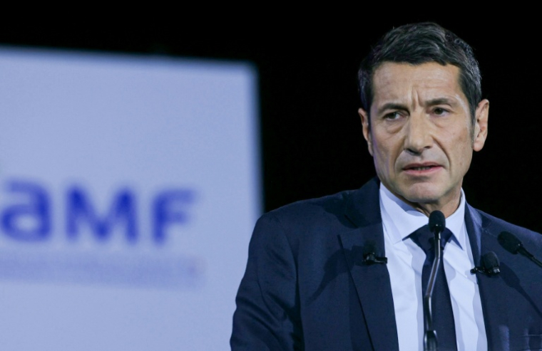 Le président de l'AMF, David Lisnard, lors du Congrès des Maires de France (AMF) à Paris, le 21 novembre 2024 ( AFP / Thomas SAMSON )