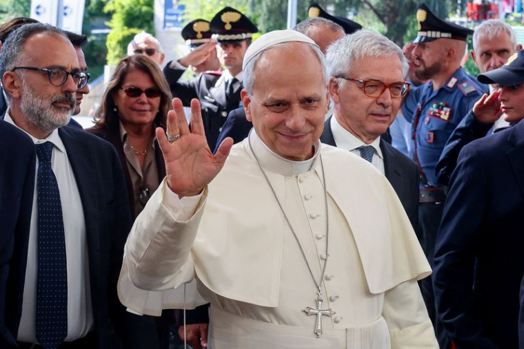 Le pape Léon devrait être hospitalisé avant son opération